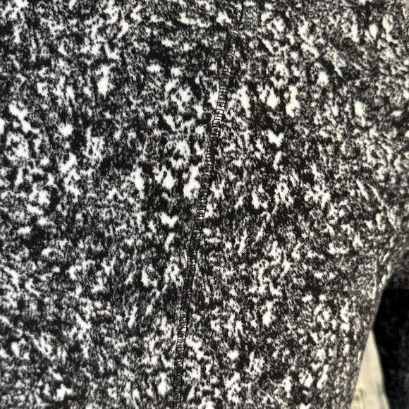 Spyder Active Black and White Women's Workout 1/4 Zip Jacket - Picture 11 of 12